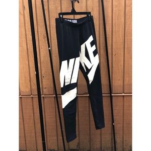 Nike Leggings!!
